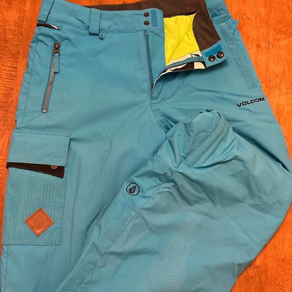 Volcom Foxtails Insulated Snowboard Pants - Boys' XL - Picture 10 of 14